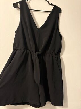 Lily Rose Black V-Neck Sleeveless Jumpsuit with Tie Front